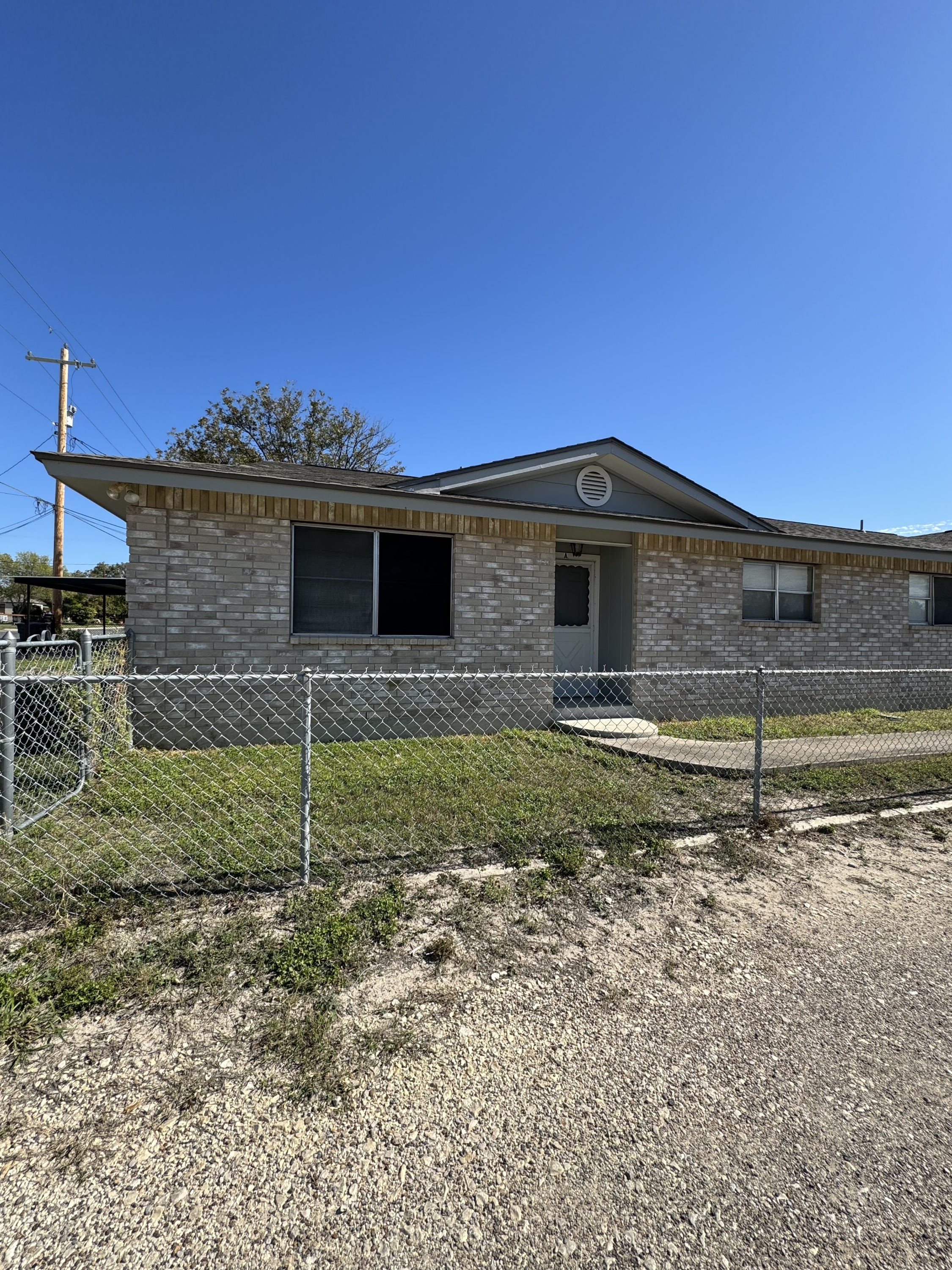 402 W 10th Apt. A