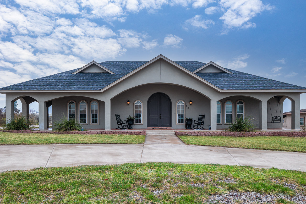 Property main image